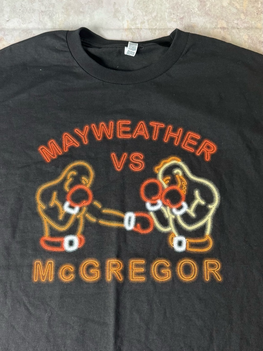 Mayweather vs McGregor Graphic Black Men's T‑Shirt Size Large